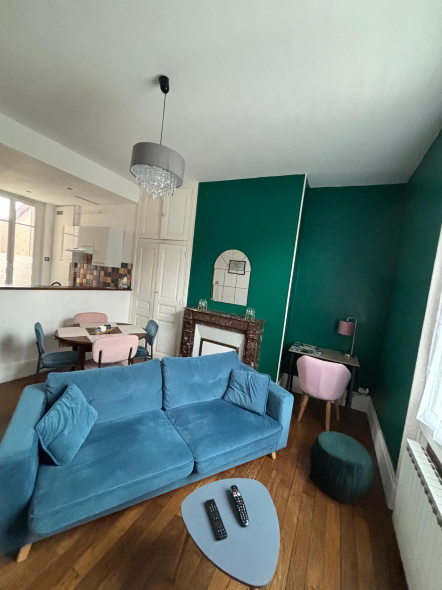 T3 Moulins Avec Garage Proche Gare Apartment Luaran gambar